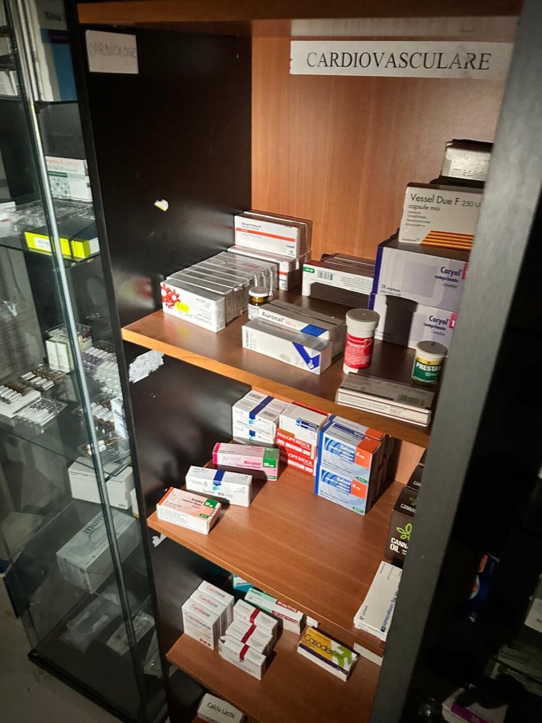 S-au găsit medicamente expirate