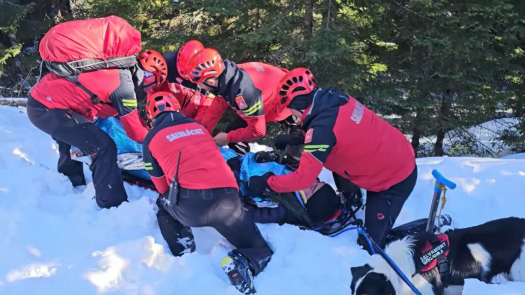 Salvamont: 80 de persoane, salvate de pe munte în ultimele 24 de ore