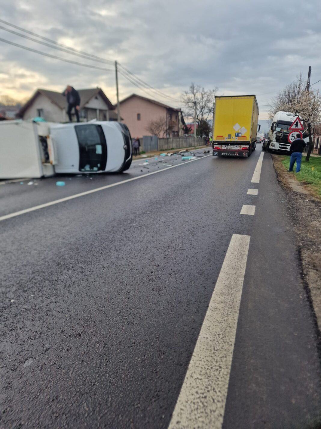 Traficul rutier a fost afectat în zonă